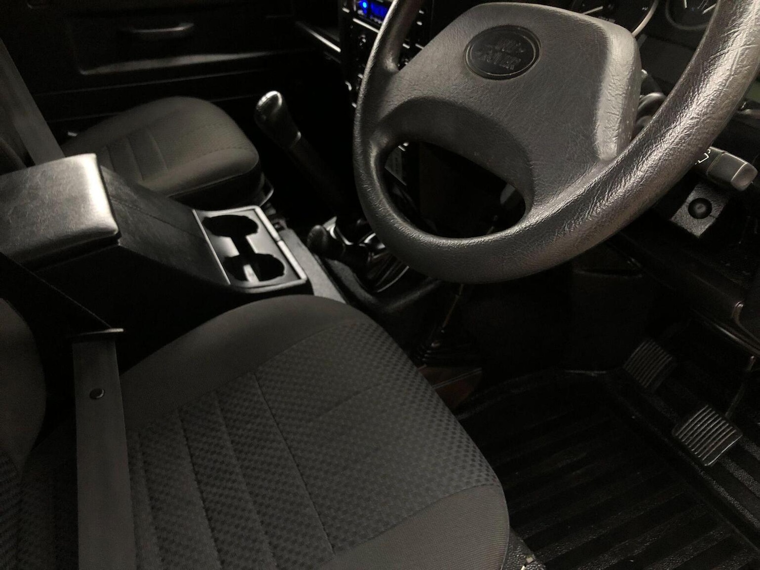 Used Land Rover Defender 2010 for sale - 77357254: Photo 47