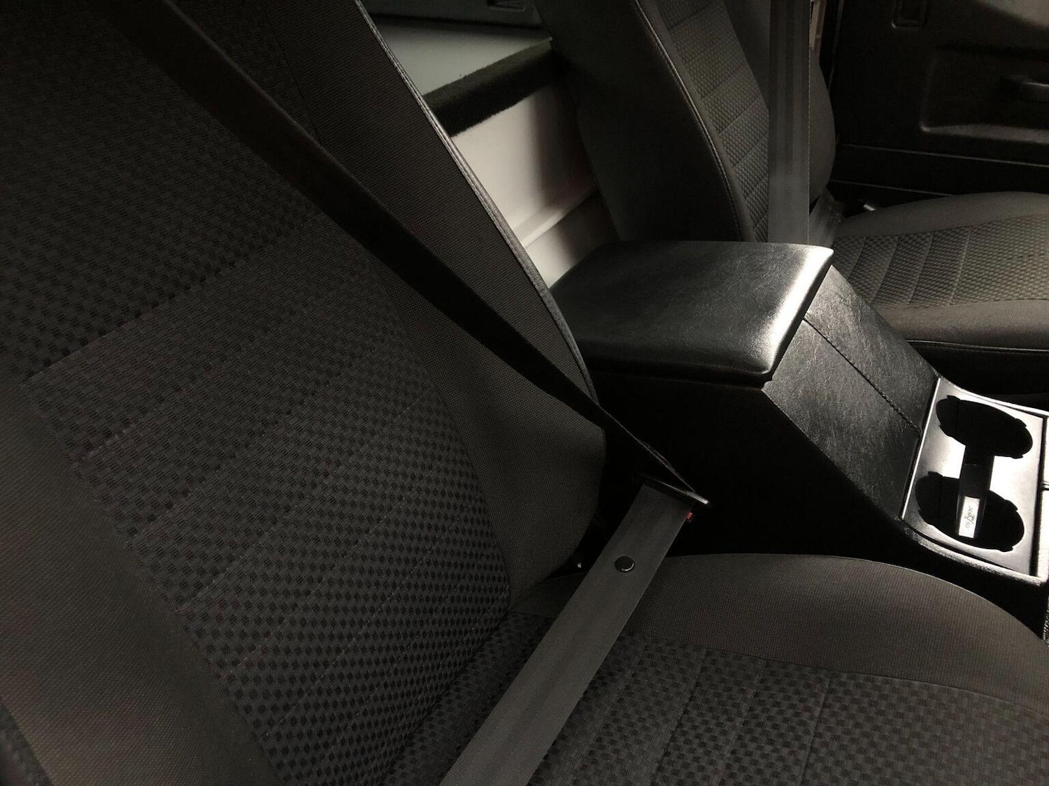 Used Land Rover Defender 2010 for sale - 77357254: Photo 48