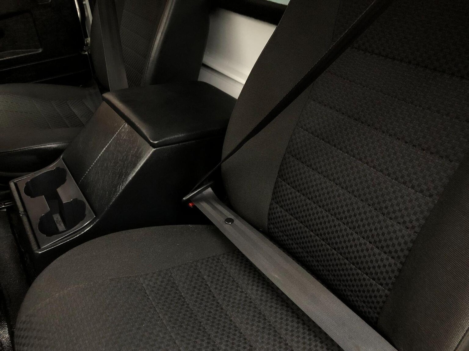 Used Land Rover Defender 2010 for sale - 77357254: Photo 63