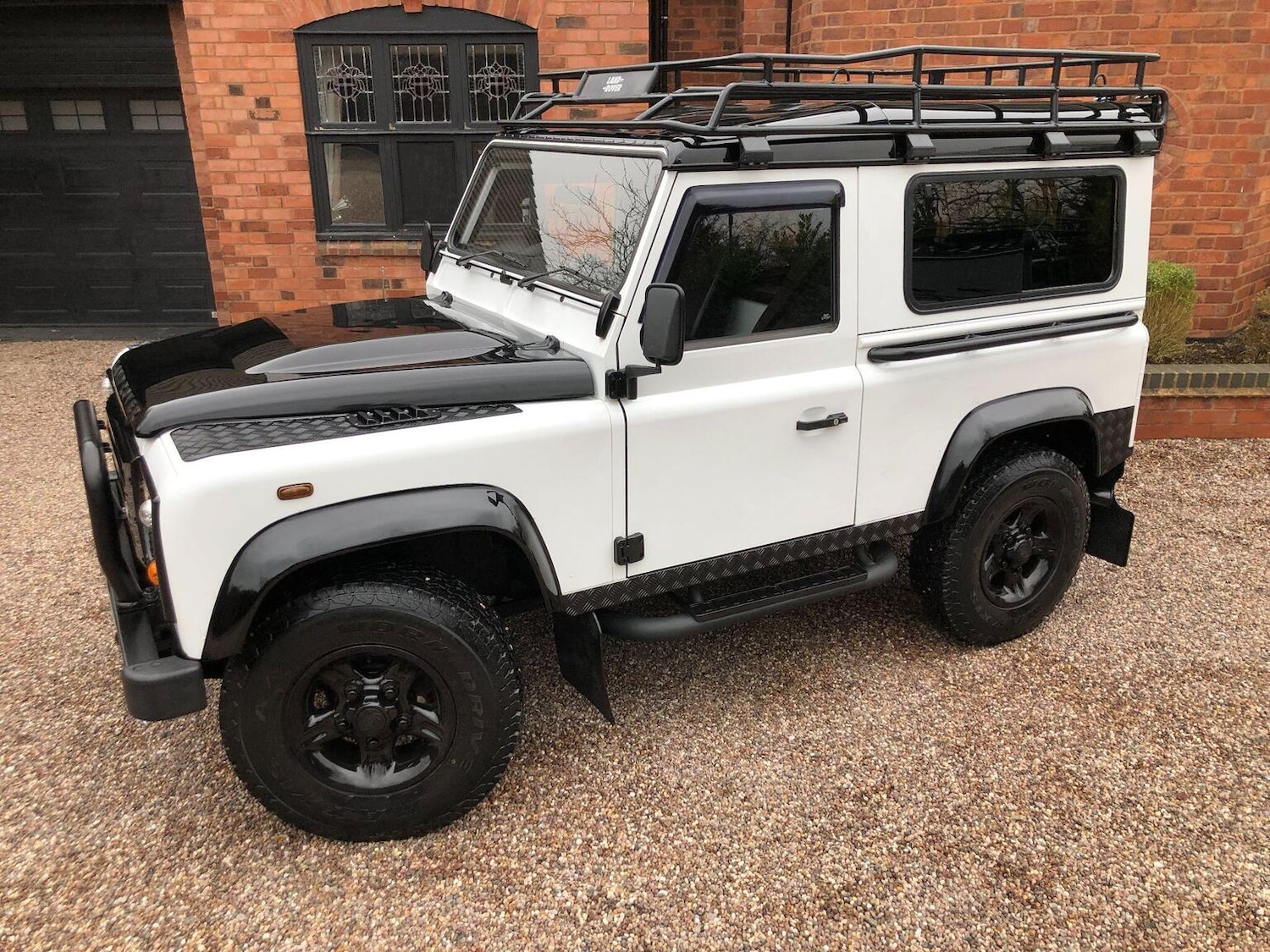 Used Land Rover Defender 2010 for sale - 77357254: Photo 81