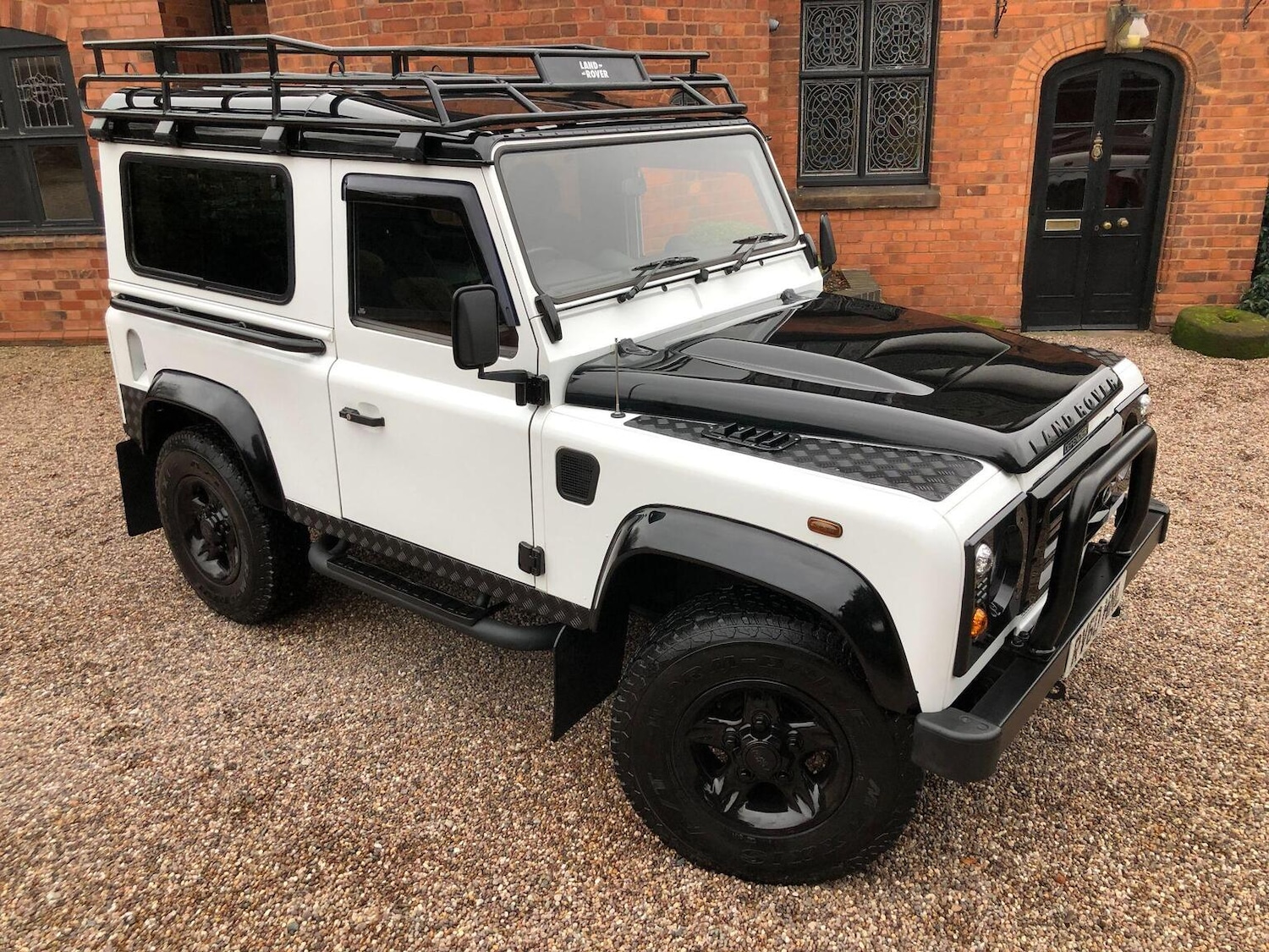 Used Land Rover Defender 2010 for sale - 77357254: Photo 86