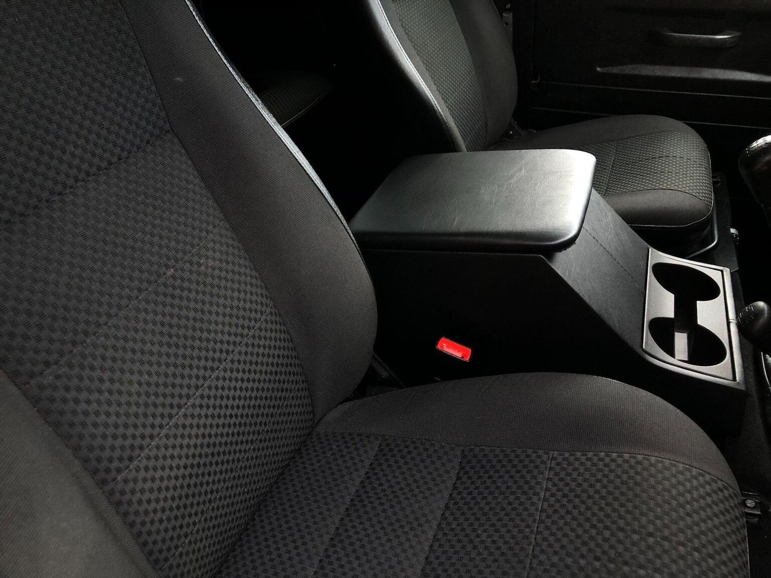 Used Land Rover Defender 2013 for sale - 77357266: Photo 45