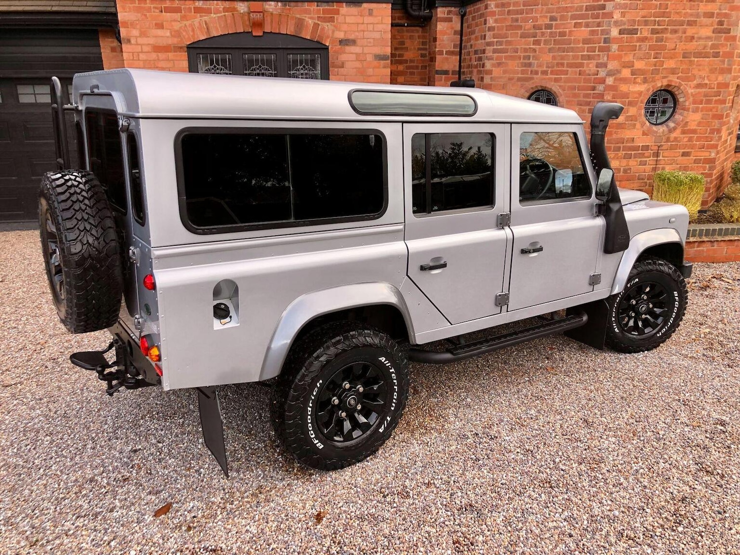 Used Land Rover Defender 2013 for sale - 77357266: Photo 86