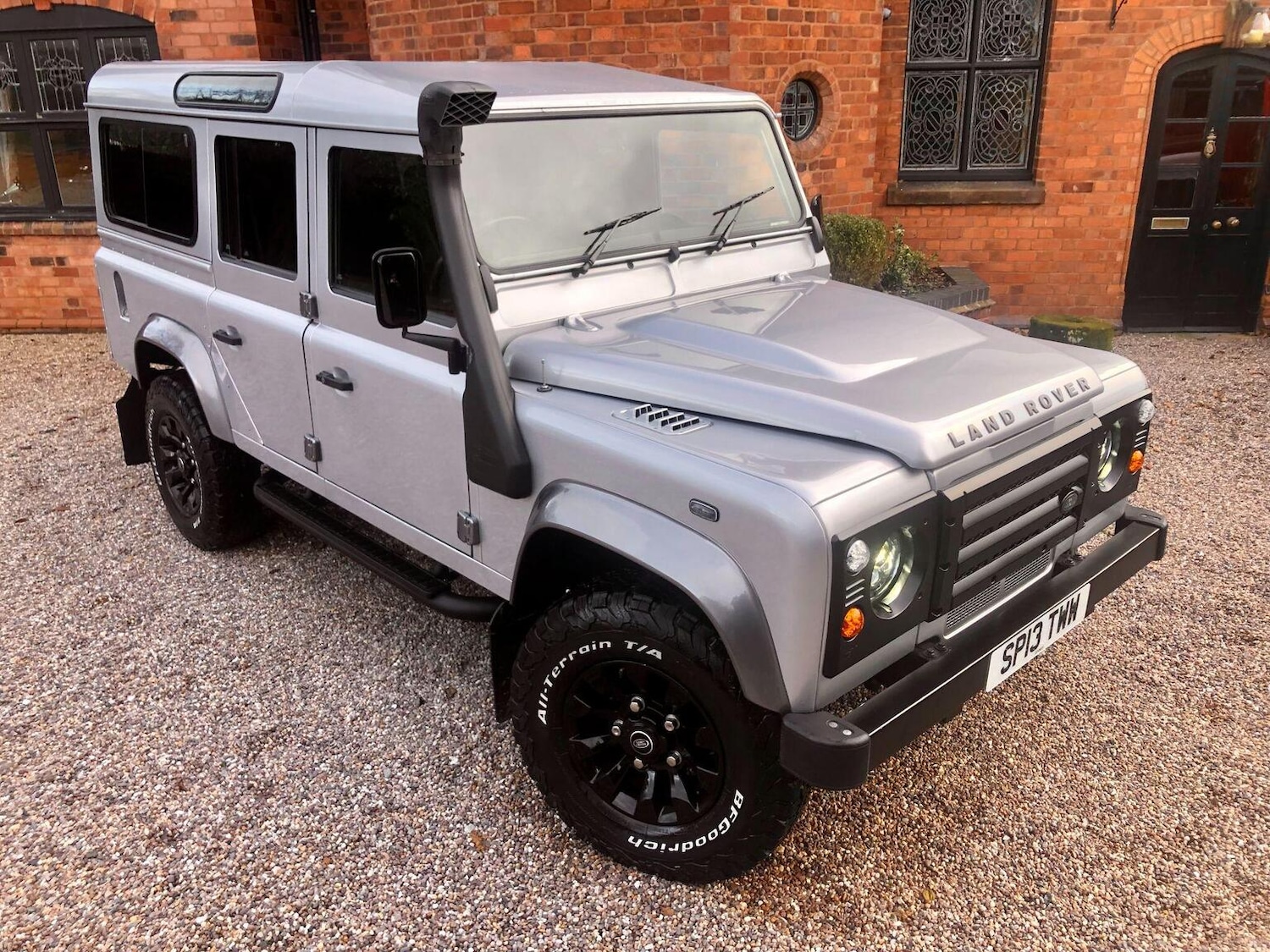Used Land Rover Defender 2013 for sale - 77357266: Photo 9