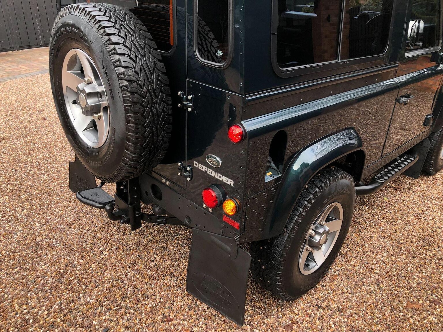 Used Land Rover Defender 2015 for sale - 77357253: Photo 32