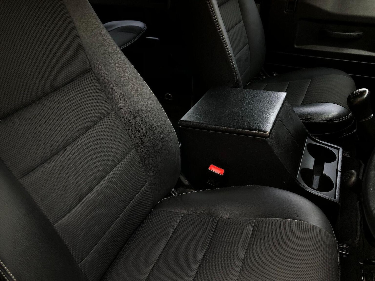 Used Land Rover Defender 2015 for sale - 77357253: Photo 45