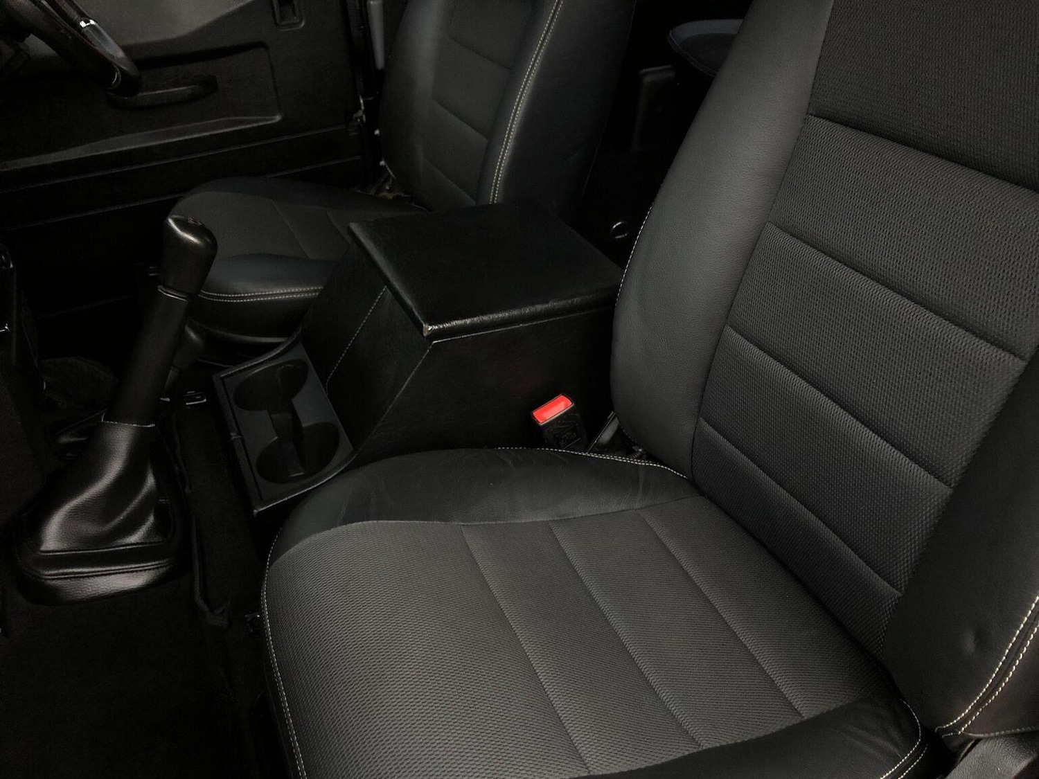 Used Land Rover Defender 2015 for sale - 77357253: Photo 55