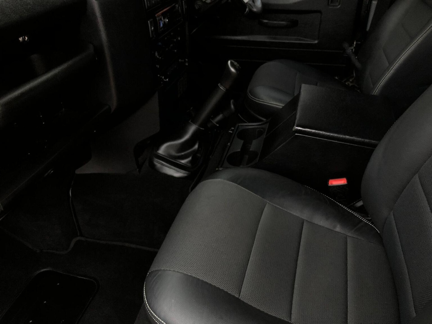 Used Land Rover Defender 2015 for sale - 77357253: Photo 56