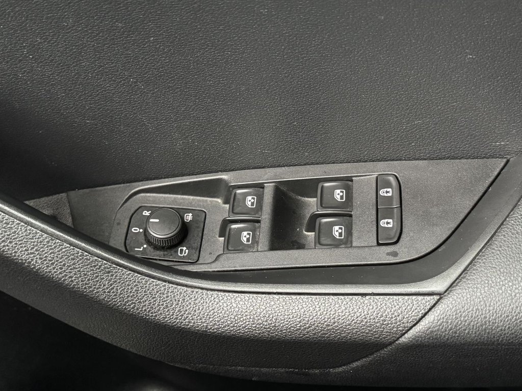 Used Skoda Karoq 2018 for sale - 76162663: Photo 19