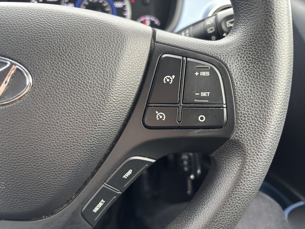 Used Hyundai i10 2015 for sale - 77187913: Photo 15