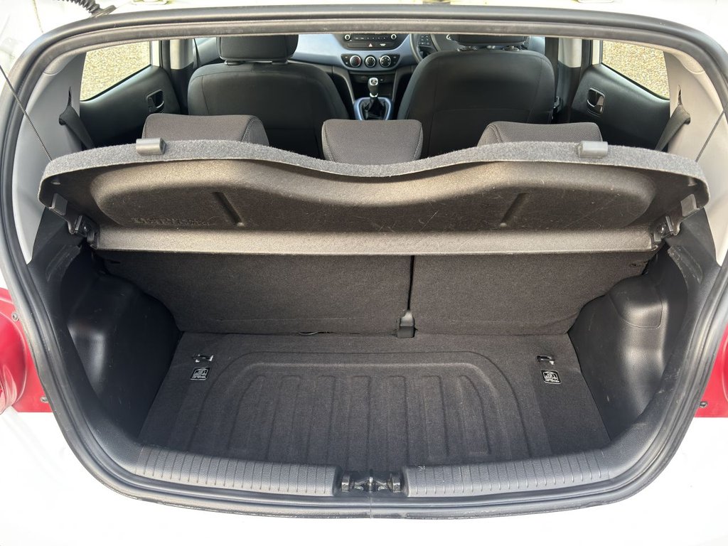 Used Hyundai i10 2015 for sale - 77187913: Photo 9