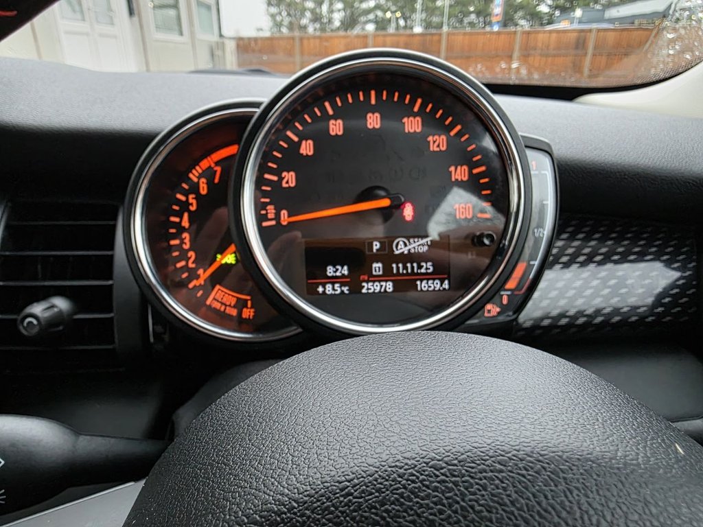 Used MINI Hatch 2018 for sale - 76535676: Photo 11