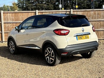 Used Renault Captur 2017 for sale - 75739252: Photo