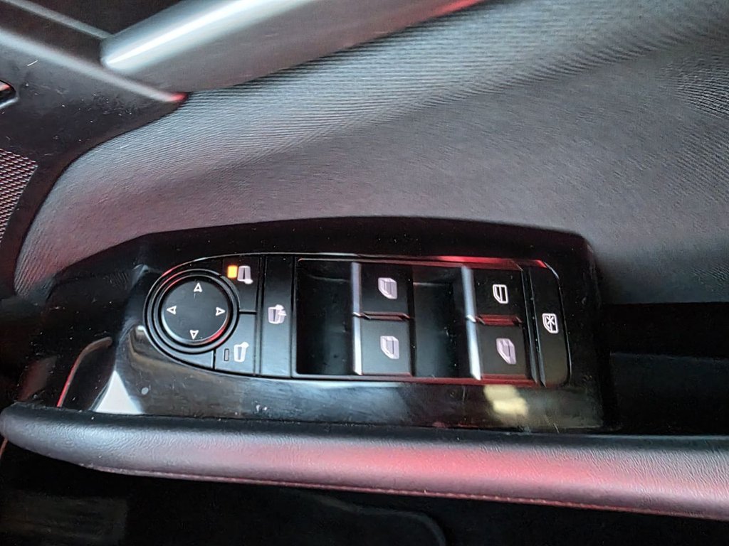 Used Mazda Mazda3 2022 for sale - 77936363: Photo 15