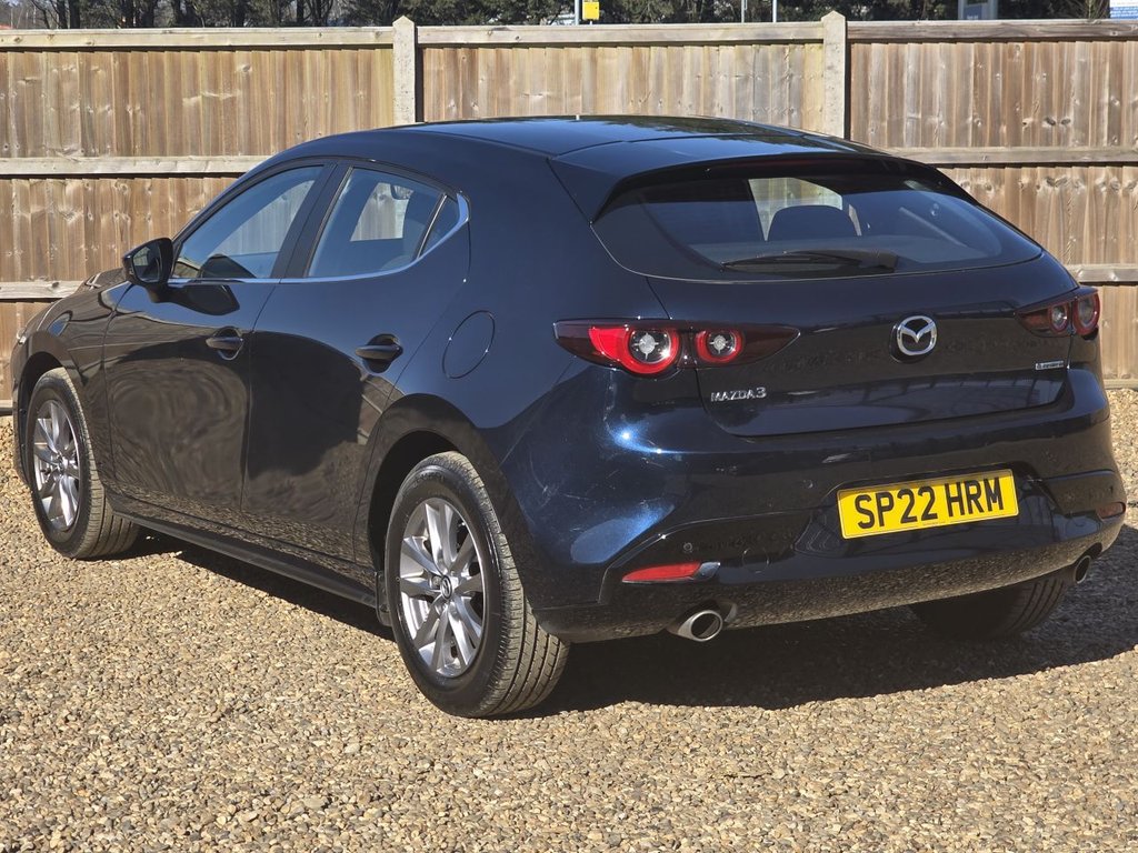 Used Mazda Mazda3 2022 for sale - 77936363: Photo 4