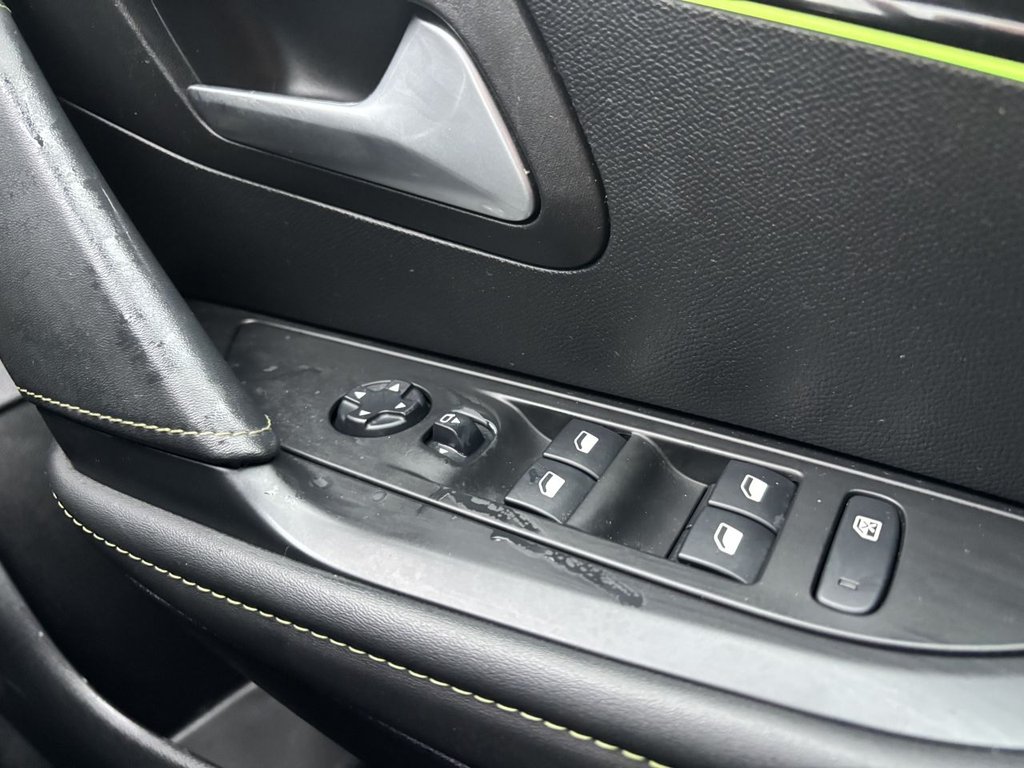 Used Peugeot 208 2021 for sale - 77792390: Photo 15