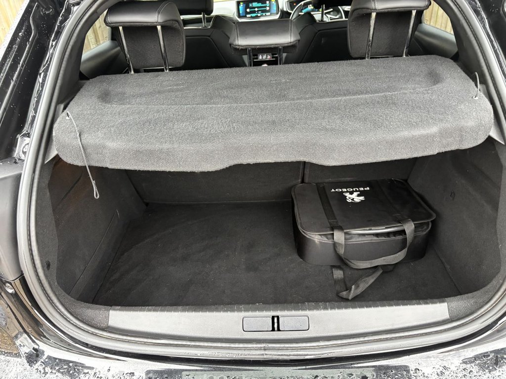 Used Peugeot 208 2021 for sale - 77792390: Photo 9