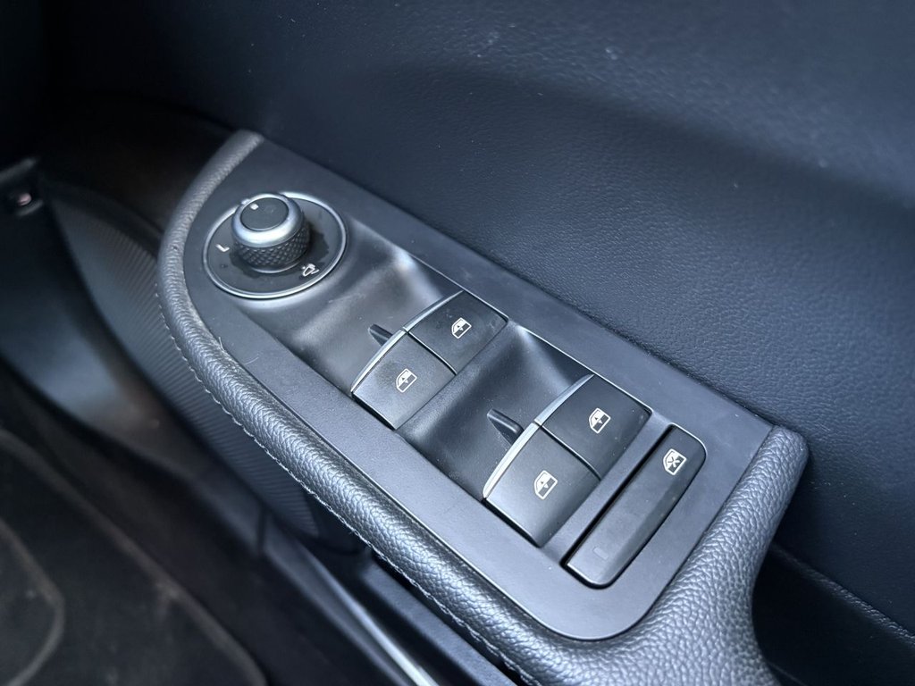 Used Alfa Romeo Giulia 2018 for sale - 76710771: Photo 13