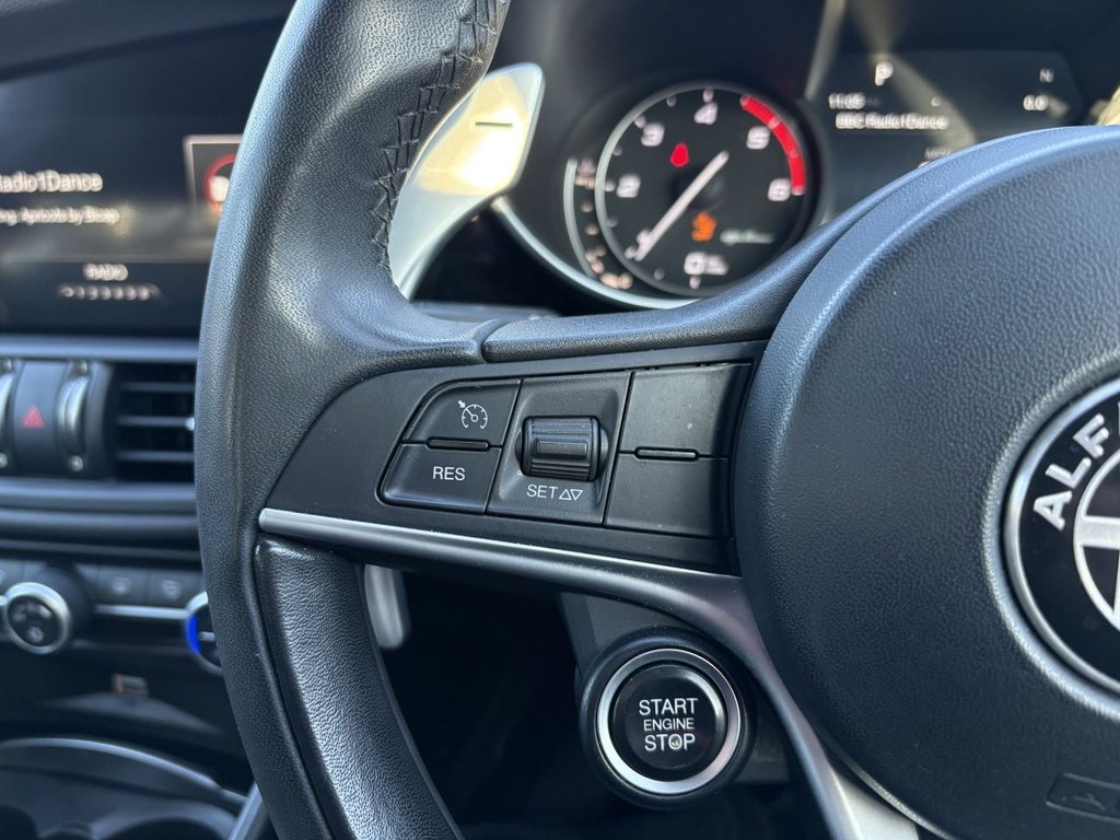 Used Alfa Romeo Giulia 2018 for sale - 76710771: Photo 16