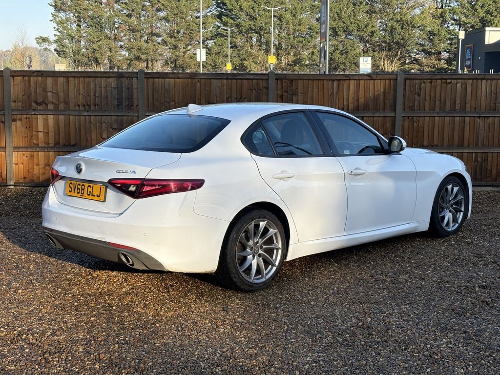 Used Alfa Romeo Giulia 2018 for sale - 76710771: Photo 5