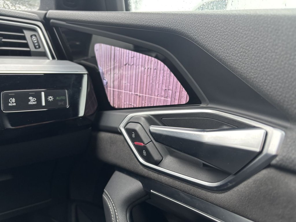 Used Audi e-tron 2020 for sale - 77480203: Photo 17