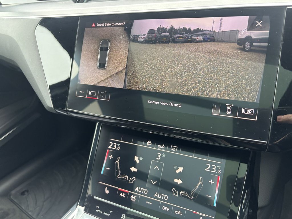 Used Audi e-tron 2020 for sale - 77480203: Photo 30