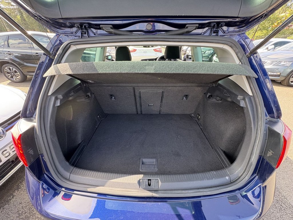 Used Volkswagen Golf 2019 for sale - 76147592: Photo 11