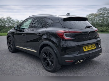 Used Renault Captur 2023 for sale - 78256732: Photo