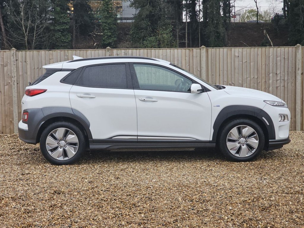 Used Hyundai KONA 2021 for sale - 78212548: Photo 6