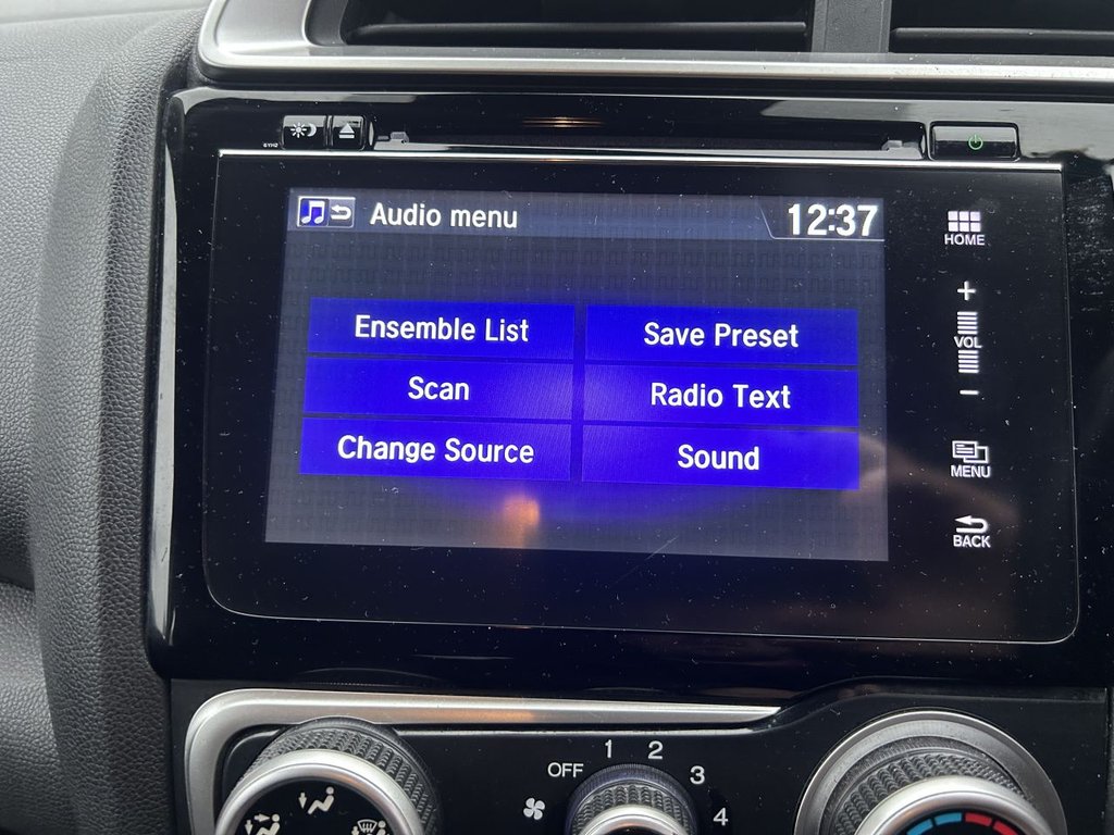 Used Honda Jazz 2016 for sale - 76962220: Photo 17