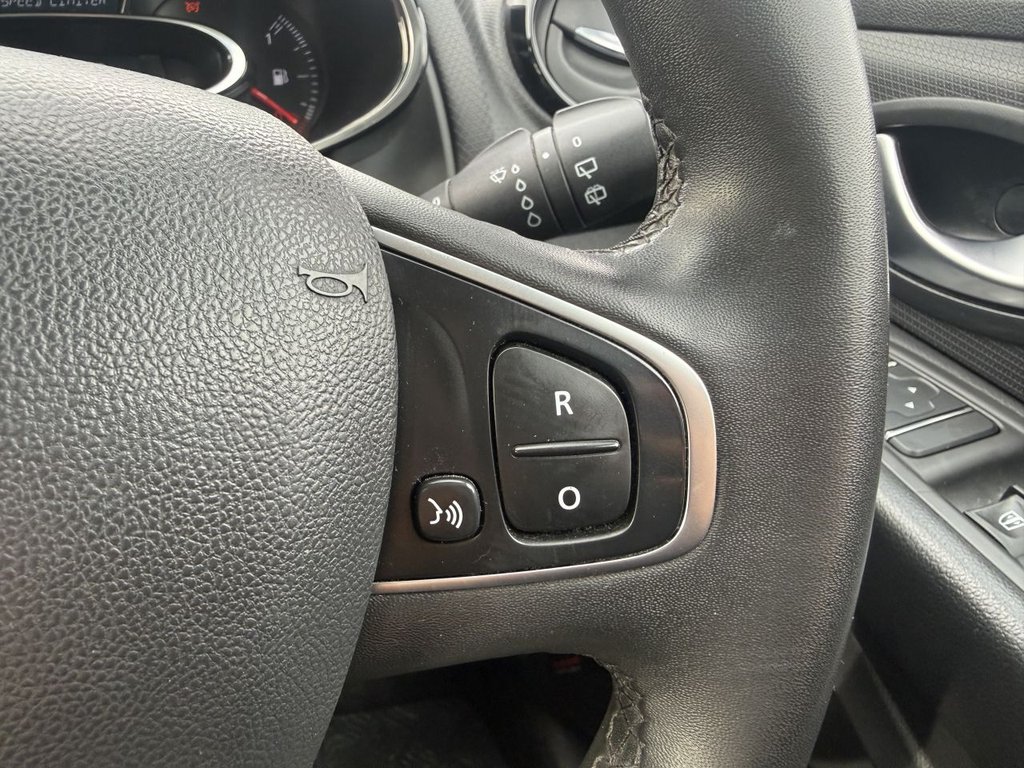 Used Renault Clio 2018 for sale - 78200434: Photo 14
