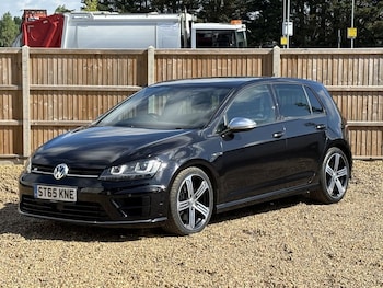 Used Volkswagen Golf 2015 for sale - 76698387: Photo