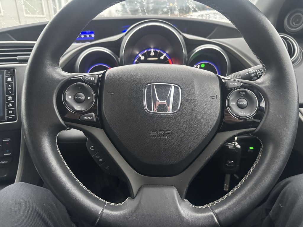 Used Honda Civic 2015 for sale - 76711621: Photo 12