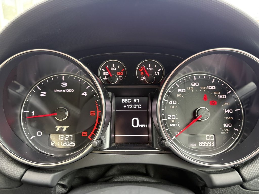 Used Audi TT 2011 for sale - 76558549: Photo 16