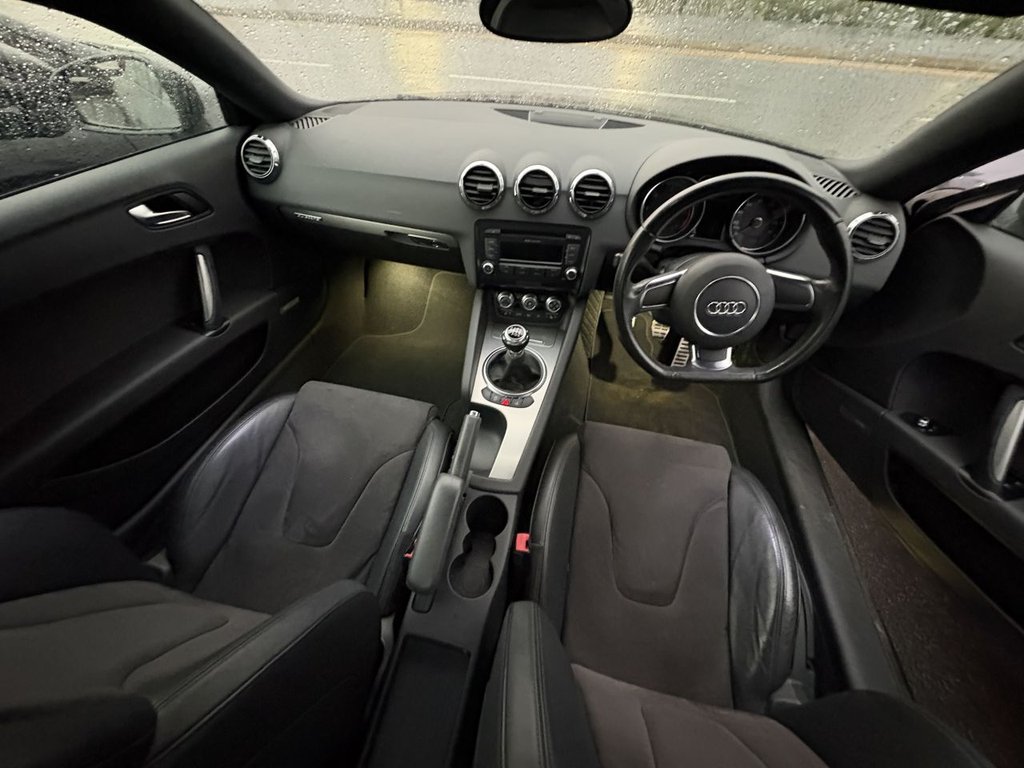 Used Audi TT 2011 for sale - 76558549: Photo 9