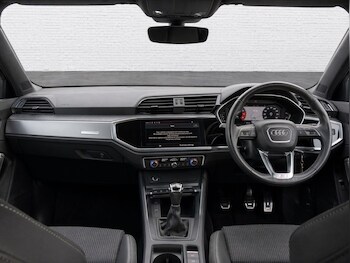 Used Audi Q3 2021 for sale - 78425893: Photo