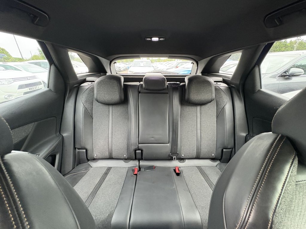 Used Peugeot 3008 2018 for sale - 76569944: Photo 10