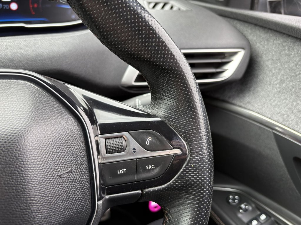 Used Peugeot 3008 2018 for sale - 76569944: Photo 14