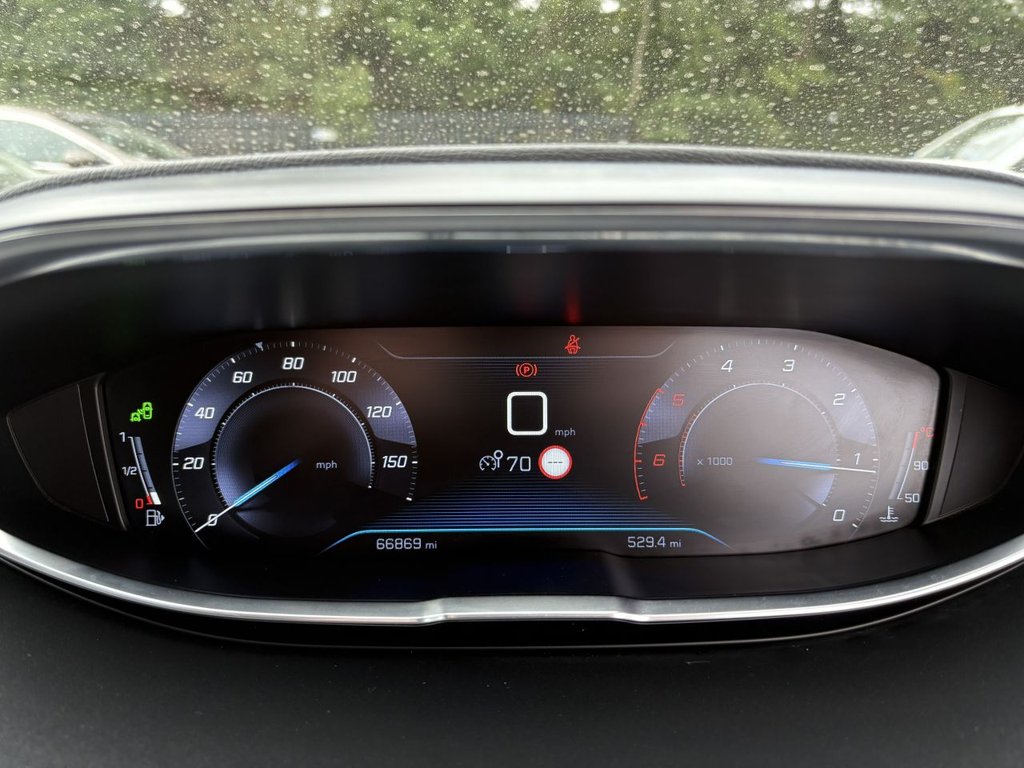 Used Peugeot 3008 2018 for sale - 76569944: Photo 16