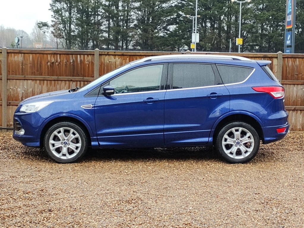 Used Ford Kuga 2016 for sale - 77327635: Photo 2