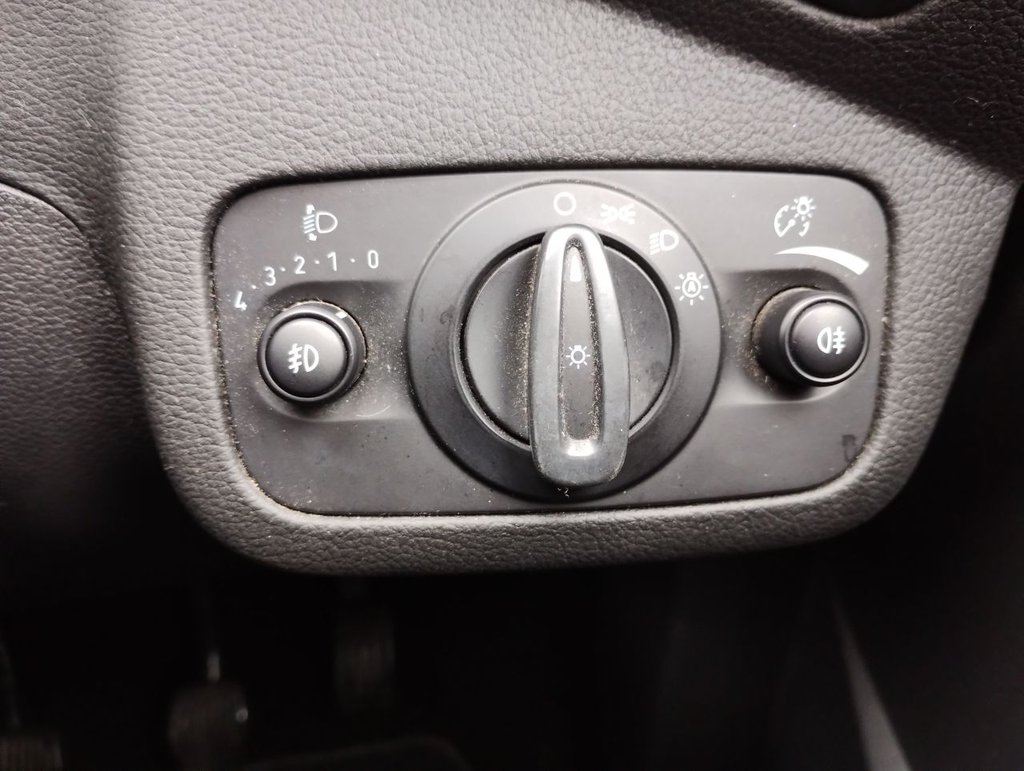 Used Ford Kuga 2016 for sale - 77327635: Photo 21