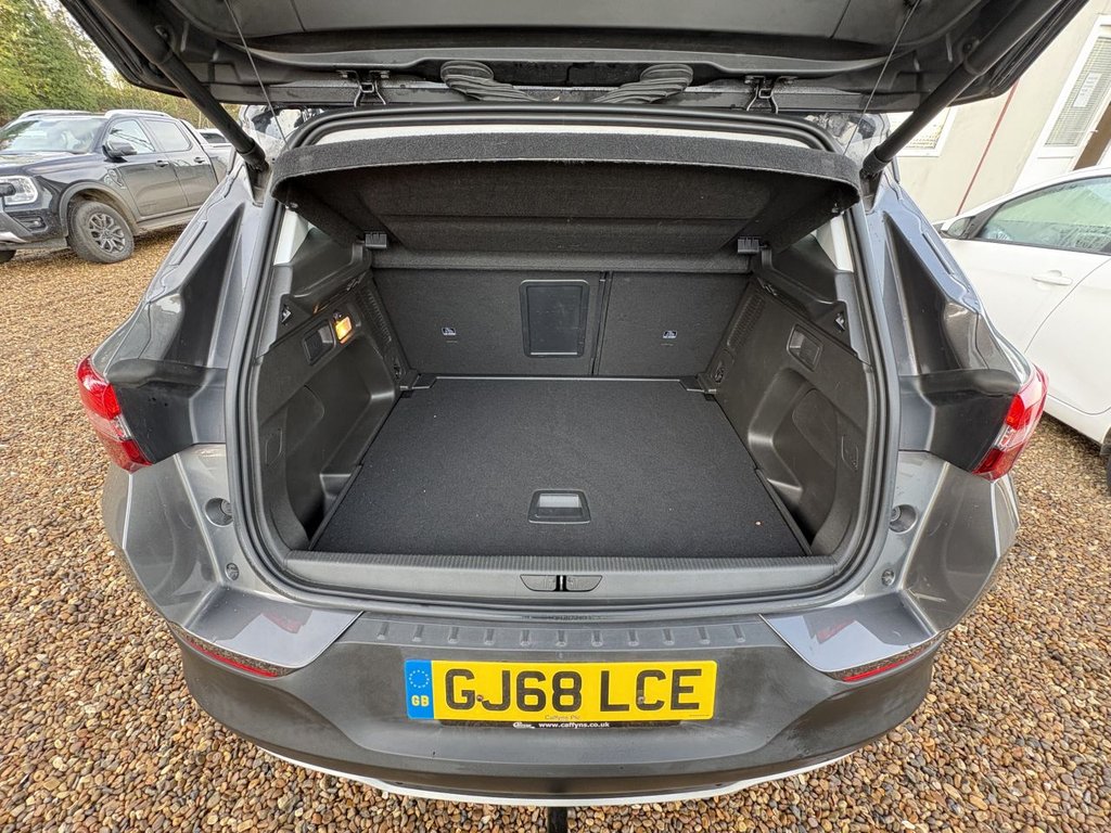 Used Vauxhall Grandland X 2018 for sale - 76909749: Photo 12