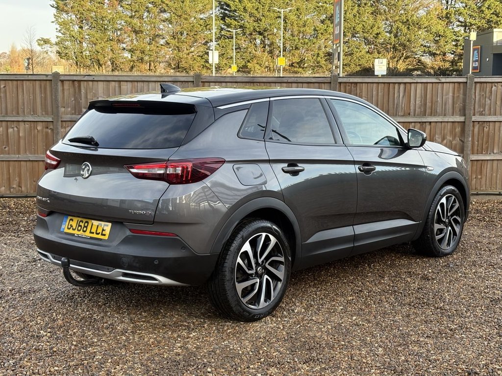 Used Vauxhall Grandland X 2018 for sale - 76909749: Photo 5