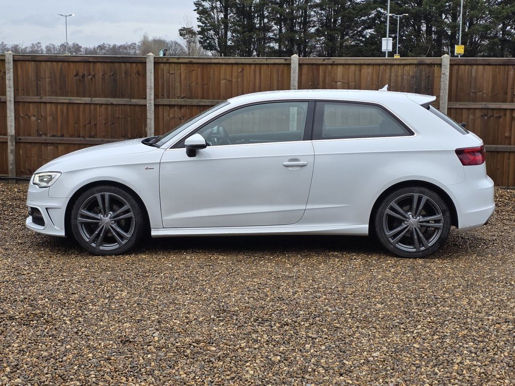 Used Audi A3 2012 for sale - 77275690: Photo 2