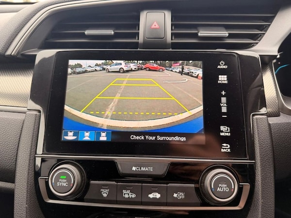 Used Honda Civic 2019 for sale - 76245220: Photo 20