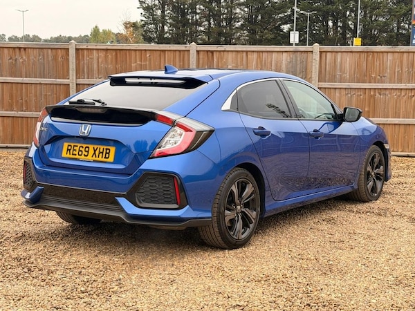 Used Honda Civic 2019 for sale - 76245220: Photo 5