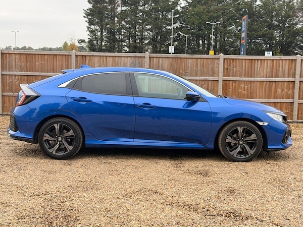 Used Honda Civic 2019 for sale - 76245220: Photo 6