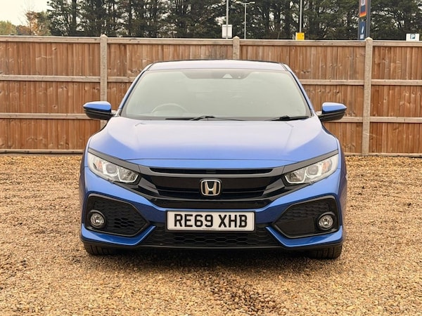 Used Honda Civic 2019 for sale - 76245220: Photo 8