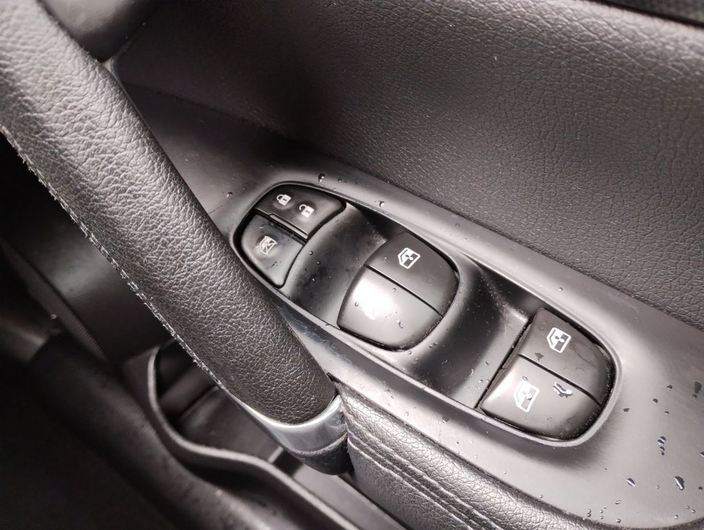 Used Nissan Qashqai 2019 for sale - 76642301: Photo 24