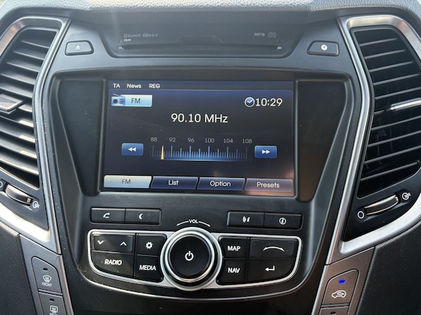 Used Hyundai Santa Fe 2014 for sale - 76162921: Photo 19